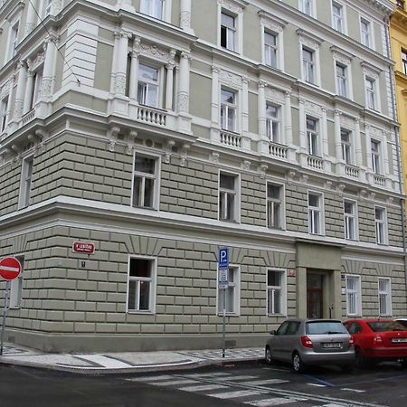 Apartment Vltava براغ المظهر الخارجي الصورة