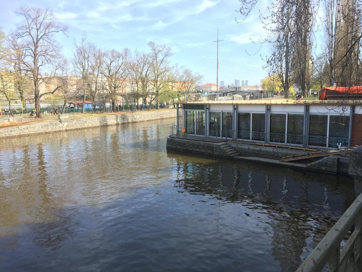 Apartment Vltava براغ المظهر الخارجي الصورة