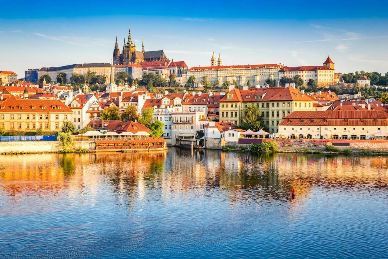 Apartment Vltava براغ المظهر الخارجي الصورة